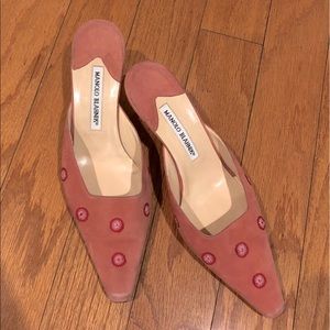 Vintage Manolo Blanhnik